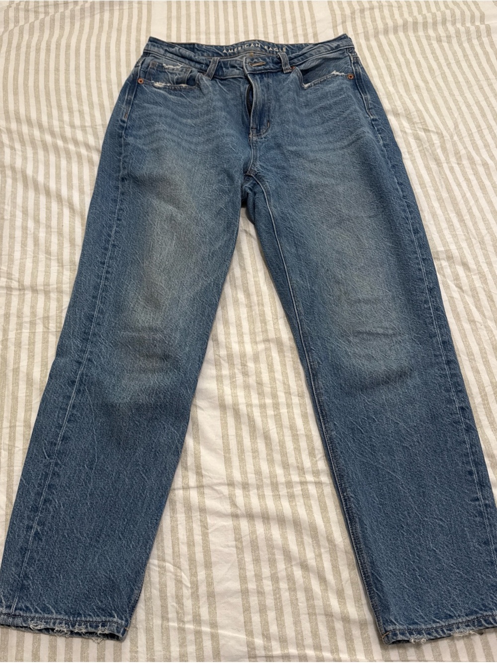 American Eagle Outfitters  Faded Blue Straight Jeans